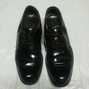 Men's Walk over Shoes Size 11M